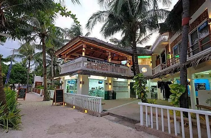 Exotic Island Dive &